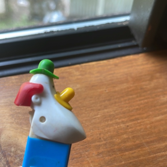 Vintage Hard To Find Long Face Clown Pez Dispenser 🤡 - Picture 5 of 13